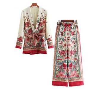 Floral Print Pant suit